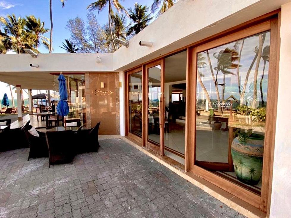 Kenya Bay Beach Hotel Bamburi Kültér fotó