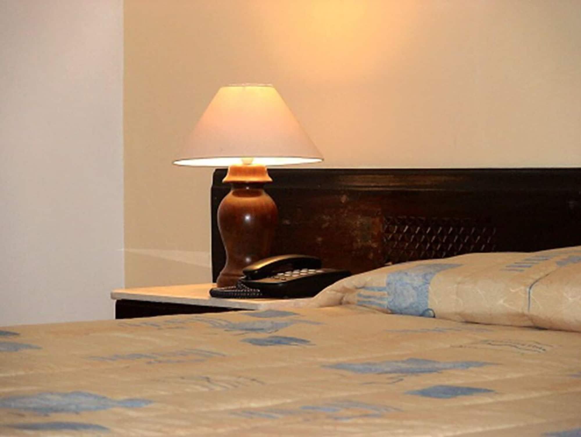 Kenya Bay Beach Hotel Bamburi Kültér fotó